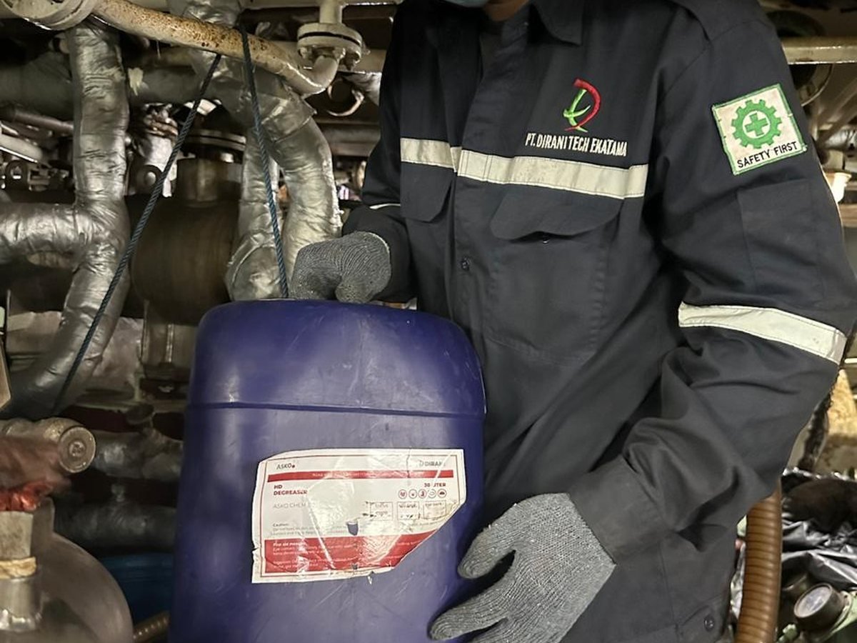 Bahan kimia pengolahan air umpan dan pembersih kerak boiler