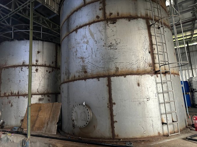 Tangki industri stainless steel yang ditangani PT Dirani Tech Ekatama
